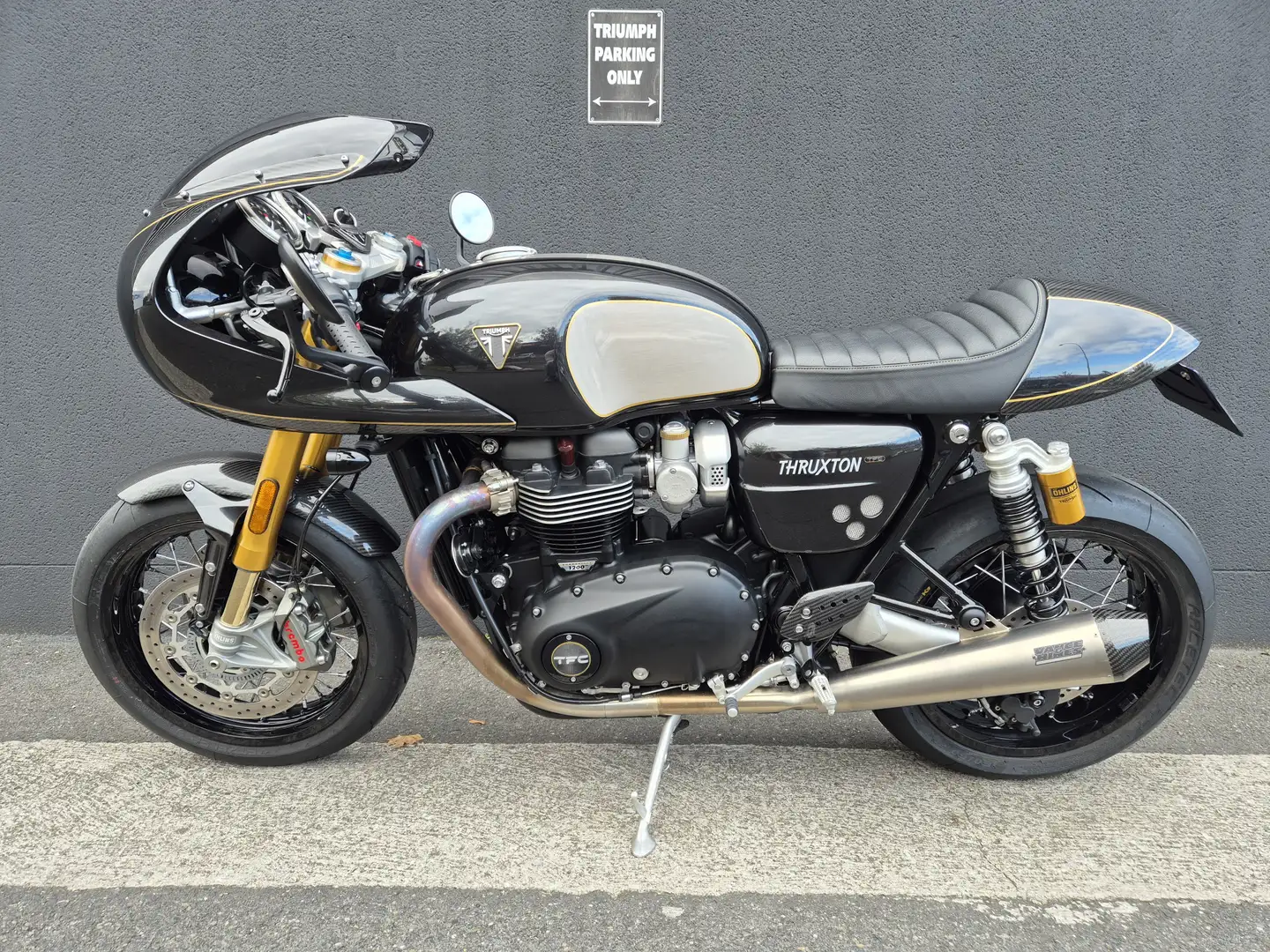 Triumph Thruxton - 2