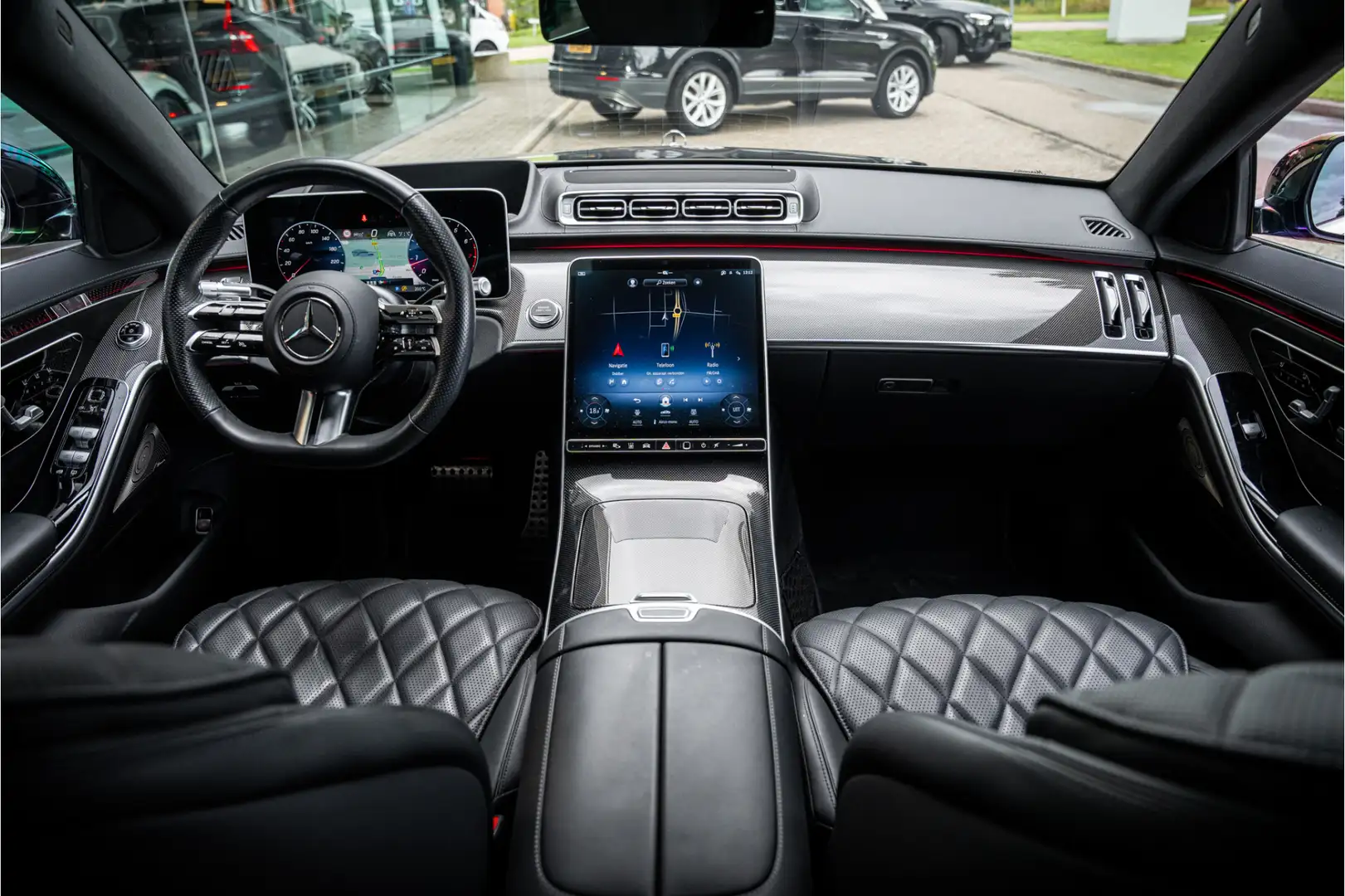Mercedes-Benz S 500 4MATIC Lang AMG Line ** Achterasbesturing ** Panod Zwart - 2