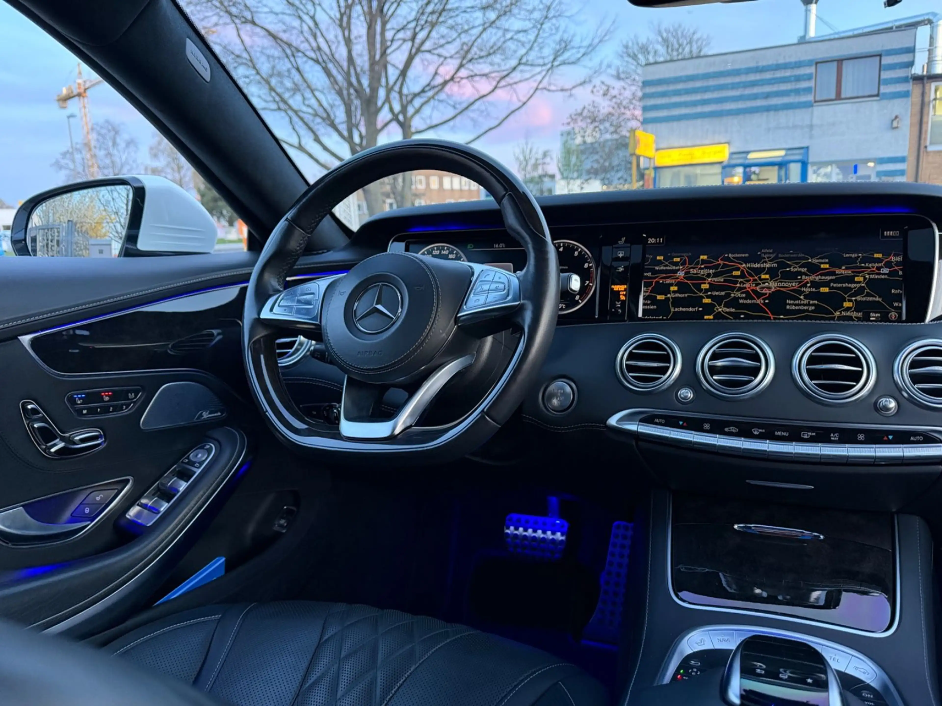 Mercedes-Benz S 500 Coupé 4MATIC AMG*Designo*Nachtsicht*Massag — photo 25