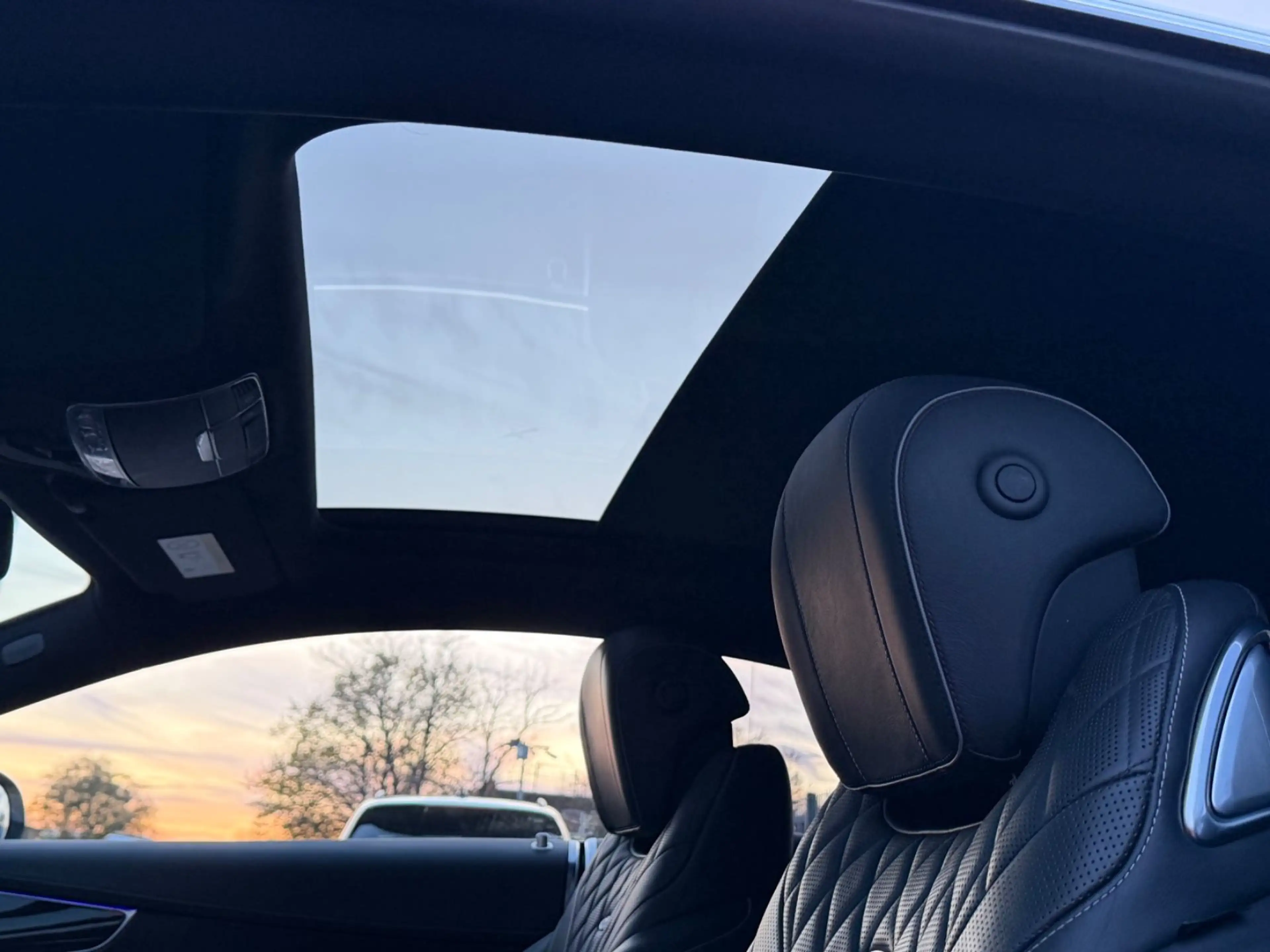 Mercedes-Benz S 500 Coupé 4MATIC AMG*Designo*Nachtsicht*Massag — photo 23