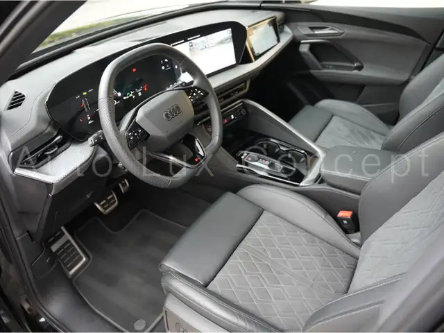 Audi Q5 view 5
