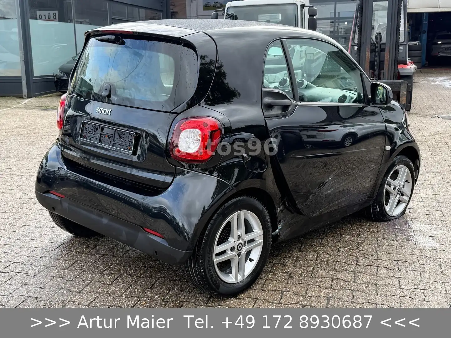 smart forTwo coupé EQ Batterie 17,7 kwh KLIMA Noir - 2