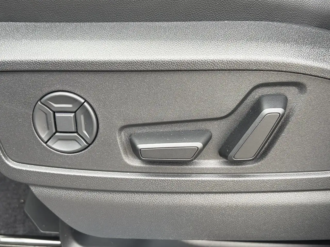 Audi Q5 photo Audi Q5
