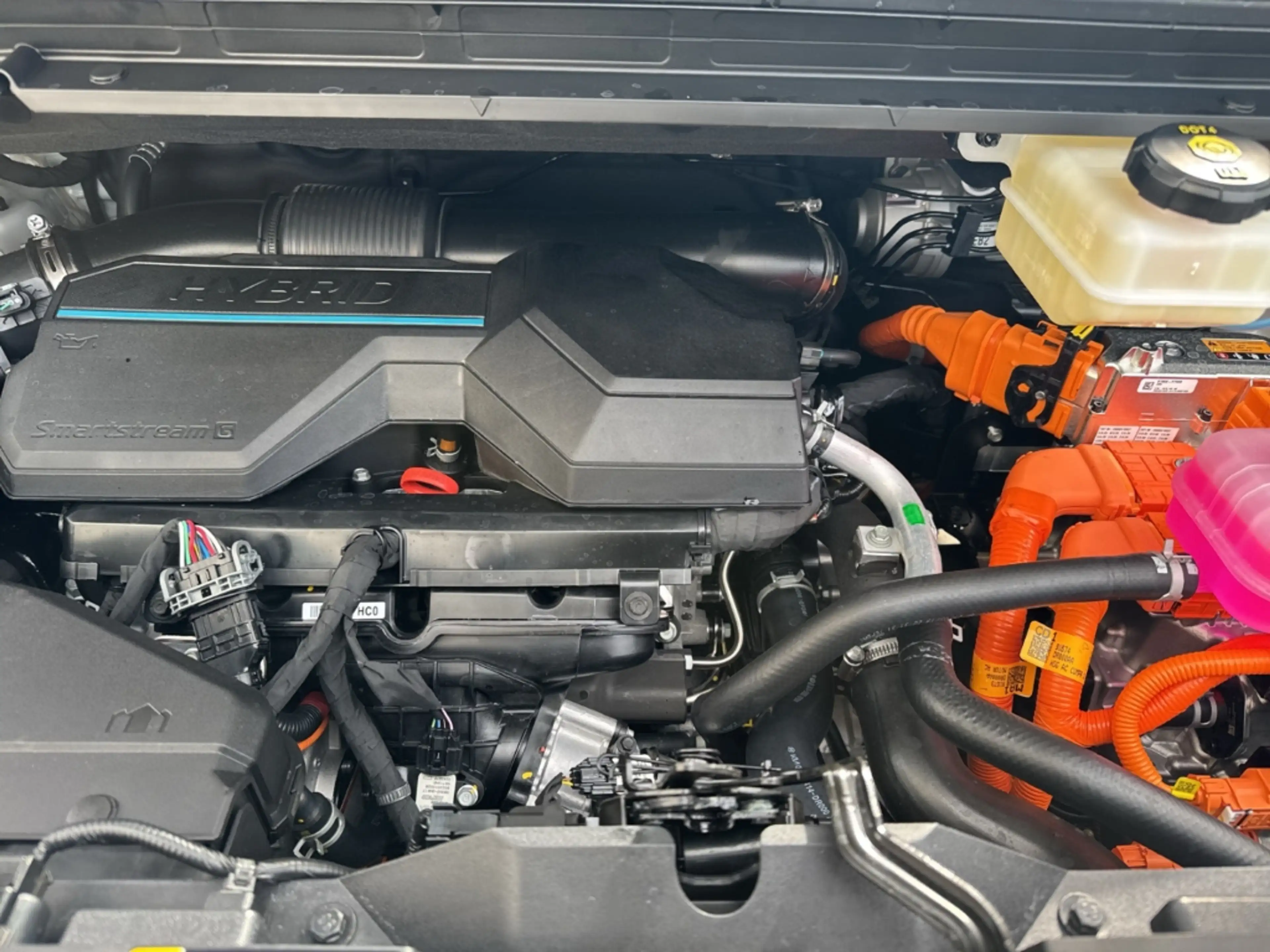 Hyundai STARIA Trend Hybrid 9-Sitzer Digitales Cockpit Navi — photo 7
