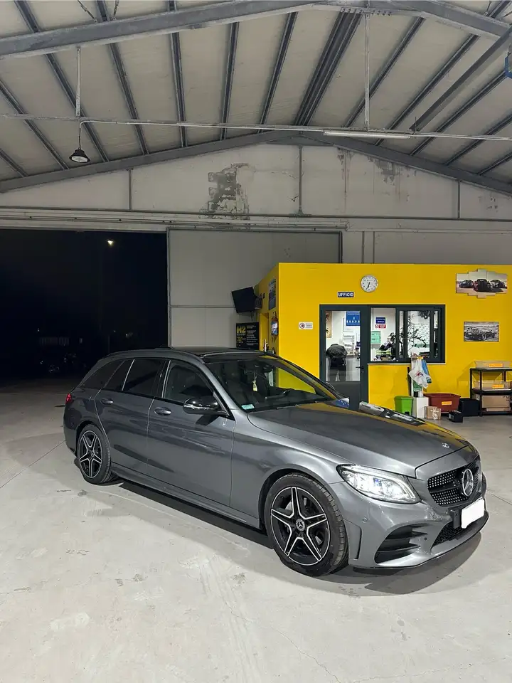 Mercedes-Benz C 220 SW d Premium AMG — photo 1 of 15
