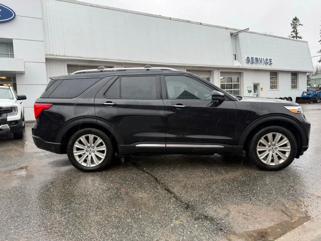 Ford Explorer снимка Ford Explorer
