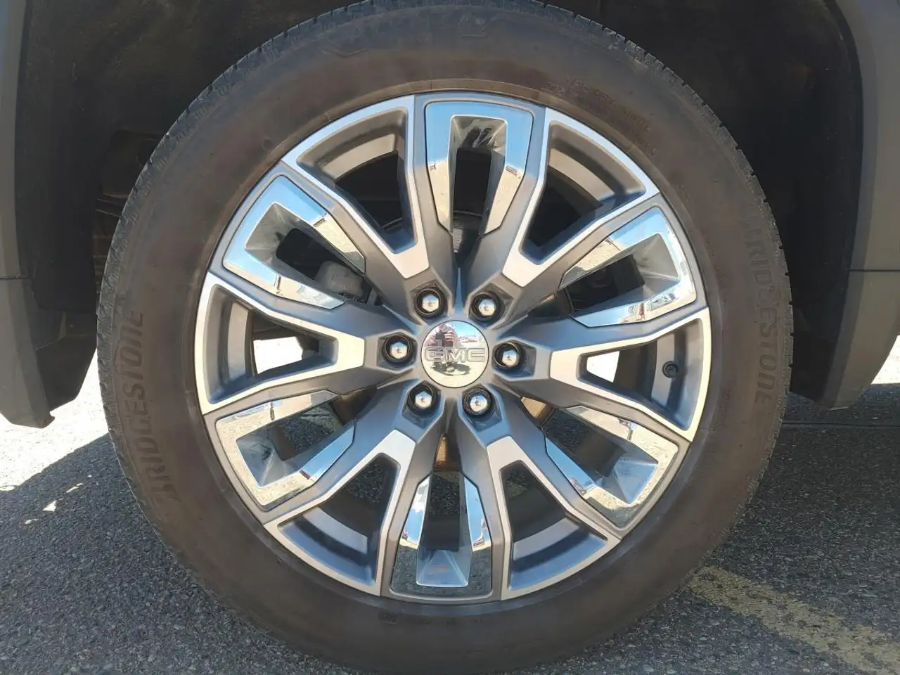 GMC Sierra 1500 снимка GMC Sierra 1500