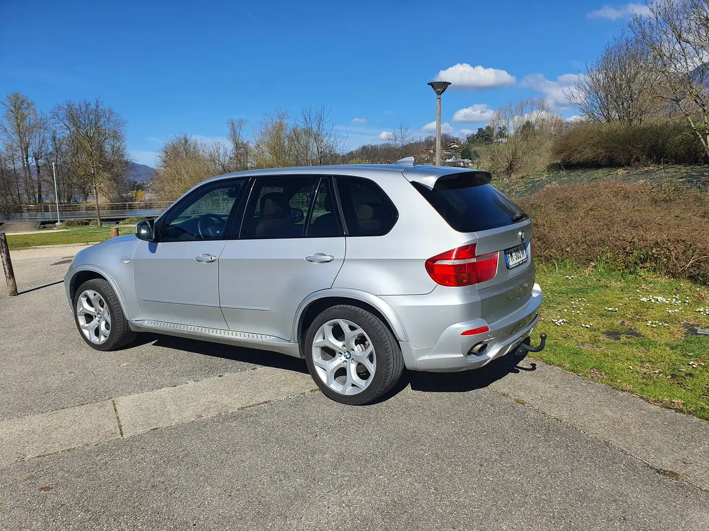 BMW X5 3.0d 235ch Luxe A siva - 1