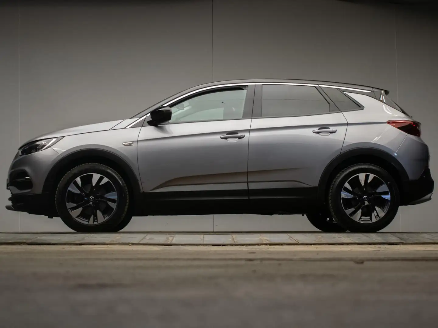 Opel Grandland X 1.2 Turbo Ultimate Sport (APPLE CARPLAY,NAVI,CAMER Gris - 1