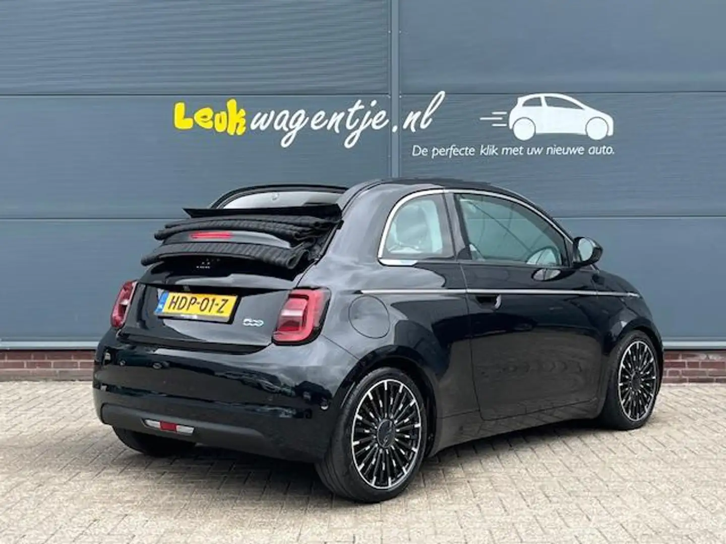 Fiat 500C E La Prima 42 kWh Cabrio *full options *topmodel Zwart - 2