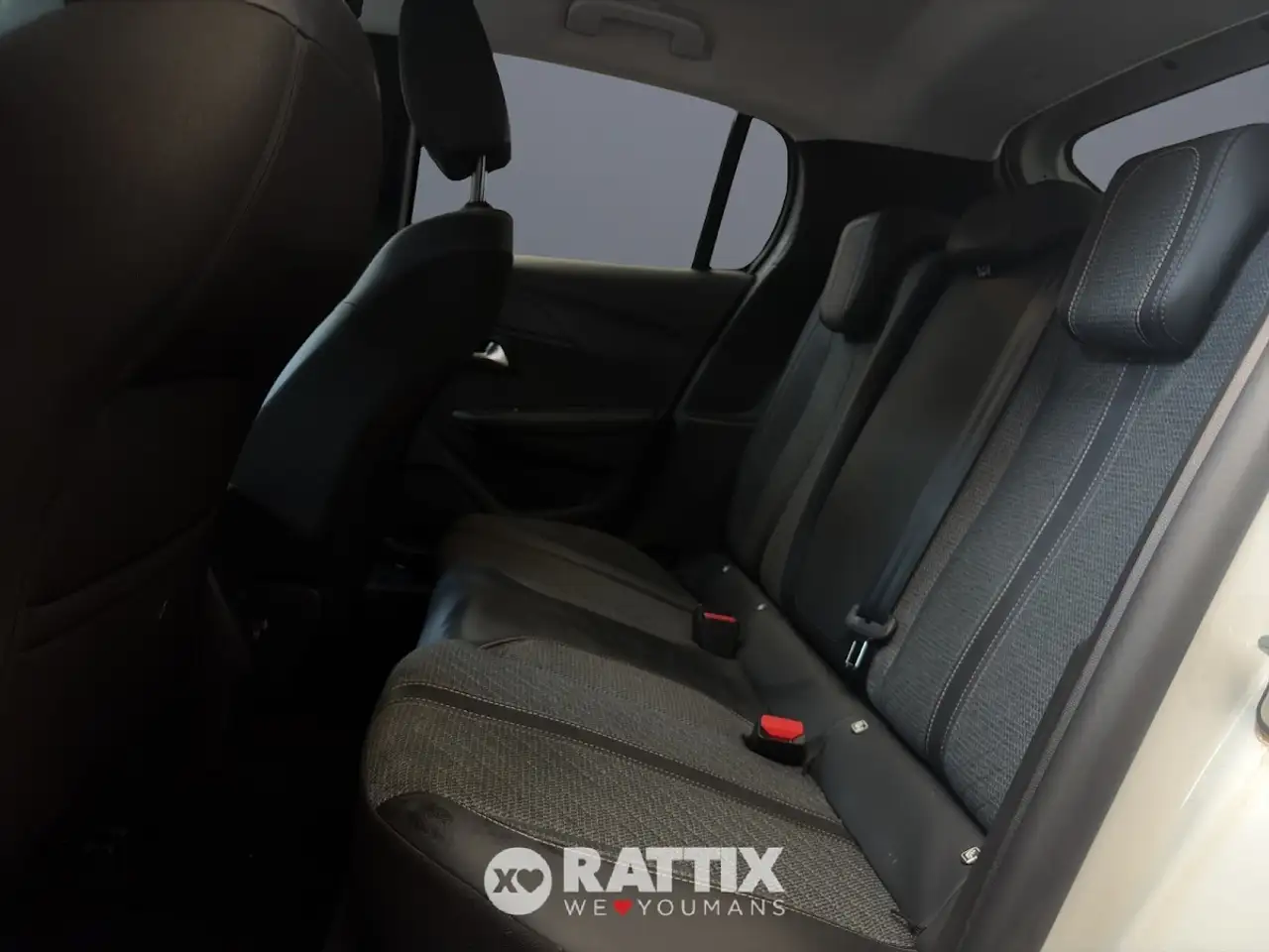 Peugeot 208 1.2 Hybrid 136CV Allure e-DCS6, миниатюра 19
