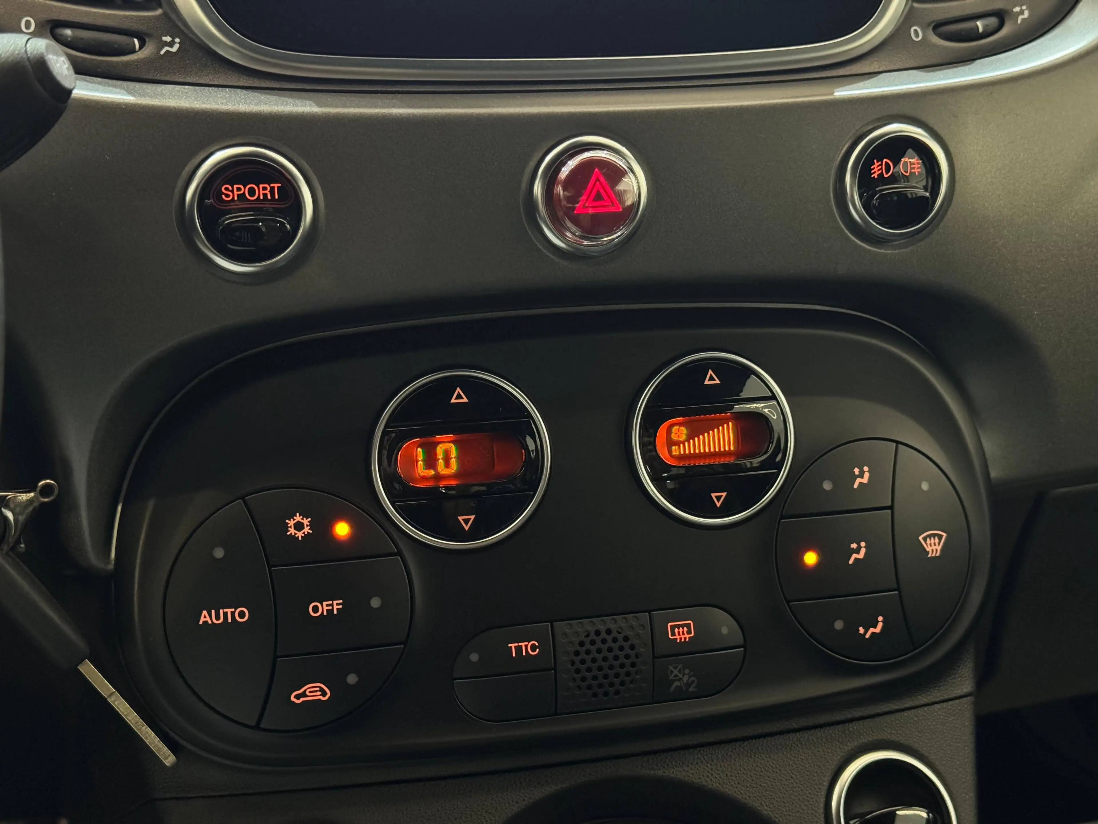 Abarth 595 Turismo - Automaat/Navi/Beats Audio/PDC — photo 15