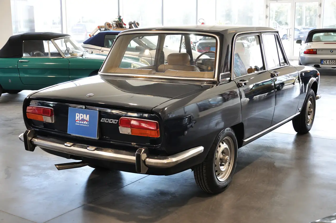 Alfa Romeo 2000 105.12 Conservata Omologata RIAR, foto 6