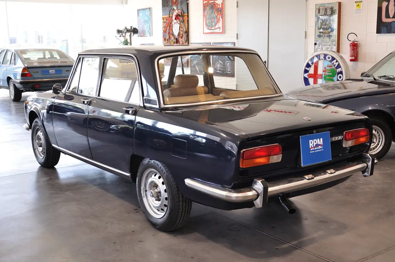 Alfa Romeo 2000 105.12 Conservata Omologata RIAR, foto 4