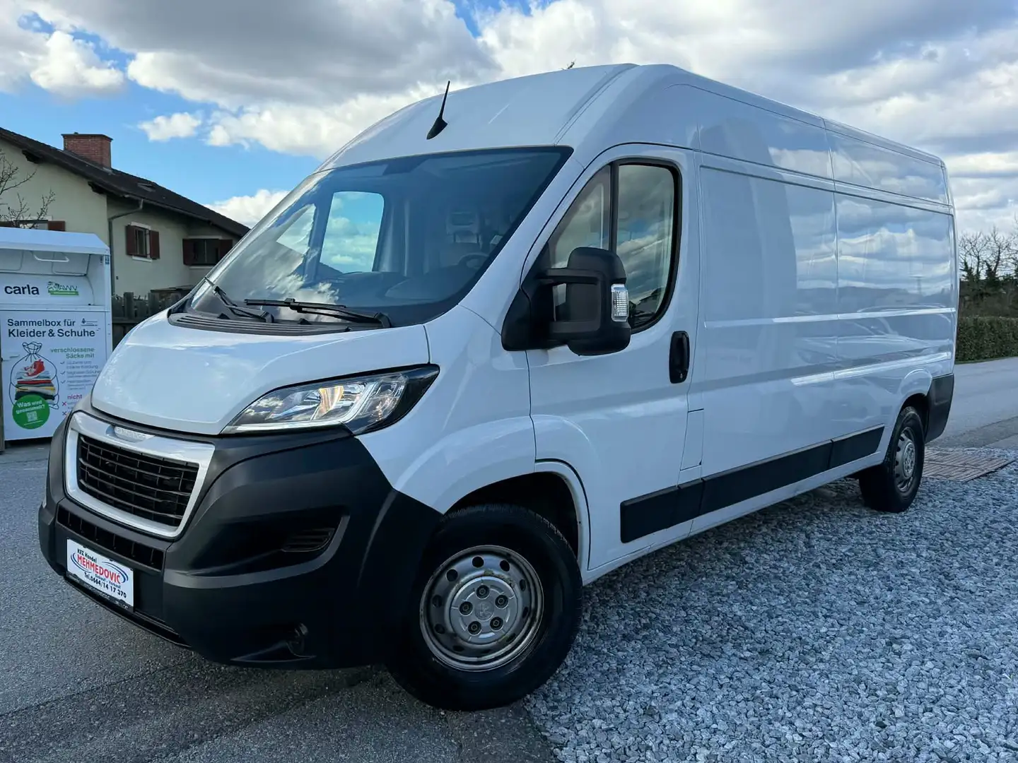 Peugeot Boxer 435 L3H2 Pro BlueHDi 140 Stop Weiß - 1