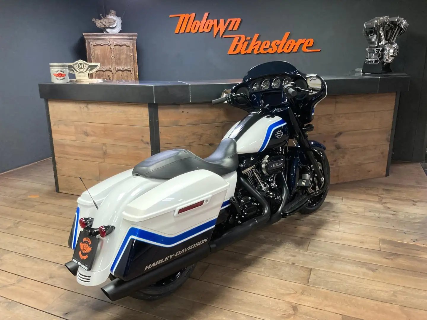 Harley-Davidson Street Glide FLHXS 114Ci Streetglide Artic Blast Limited Editio Wit - 2