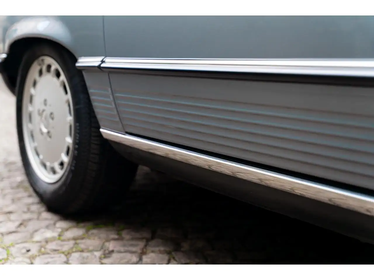 Mercedes-Benz 300 SL w107, foto 9