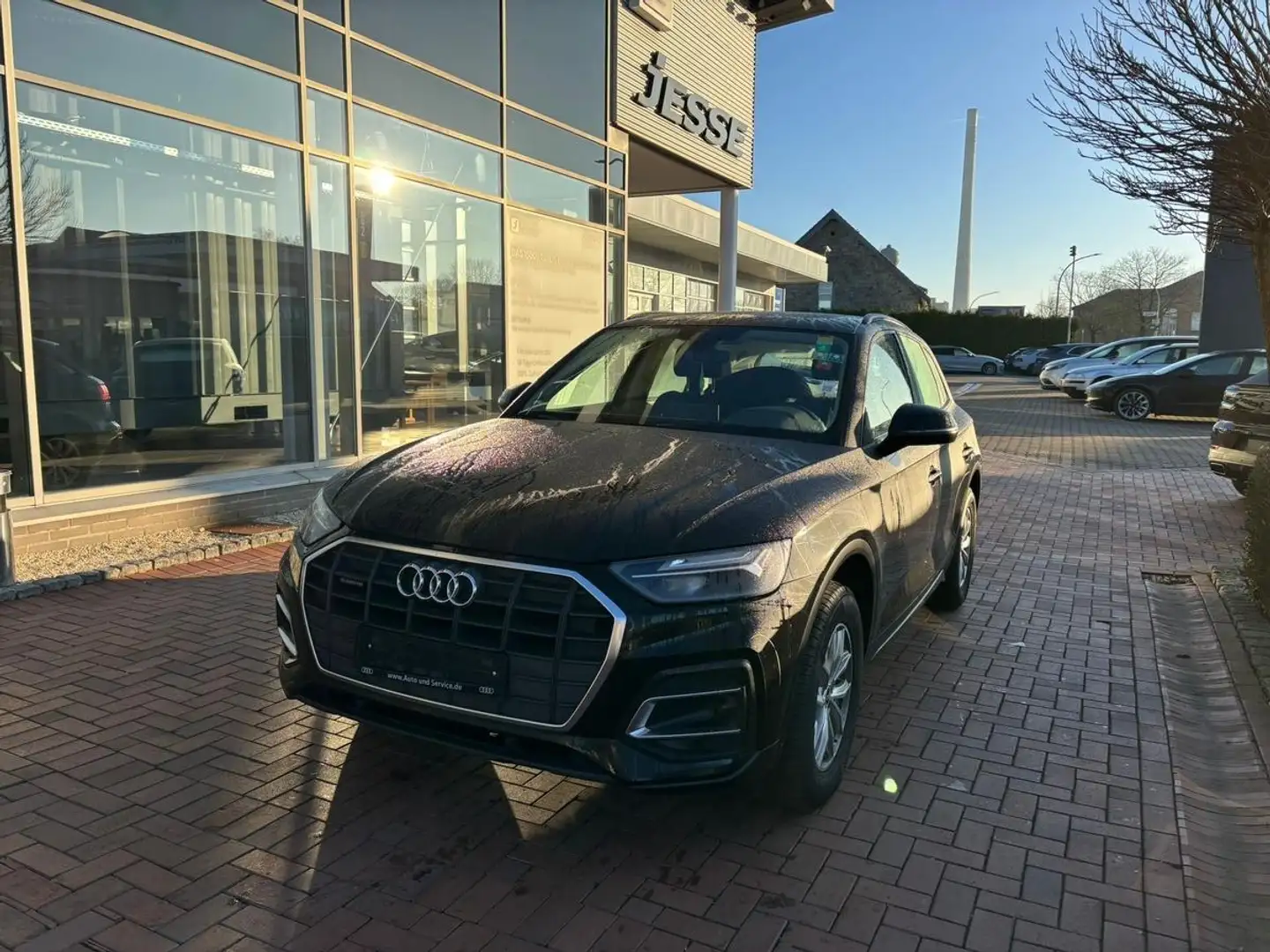 Audi Q5 40 2.0 TDI quattro LED Pano ACC RCam Noir - 1