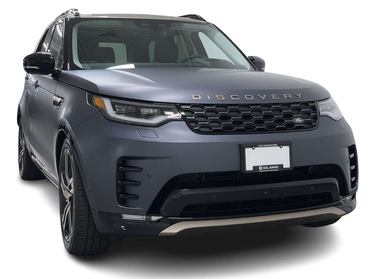 2026 Land Rover Discovery Tempest Towing Pack | Climate & Massage Front Seat alt 2