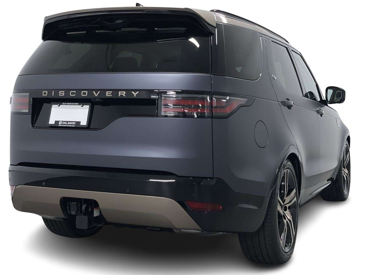 2026 Land Rover Discovery Tempest Towing Pack | Climate & Massage Front Seat thumb 13