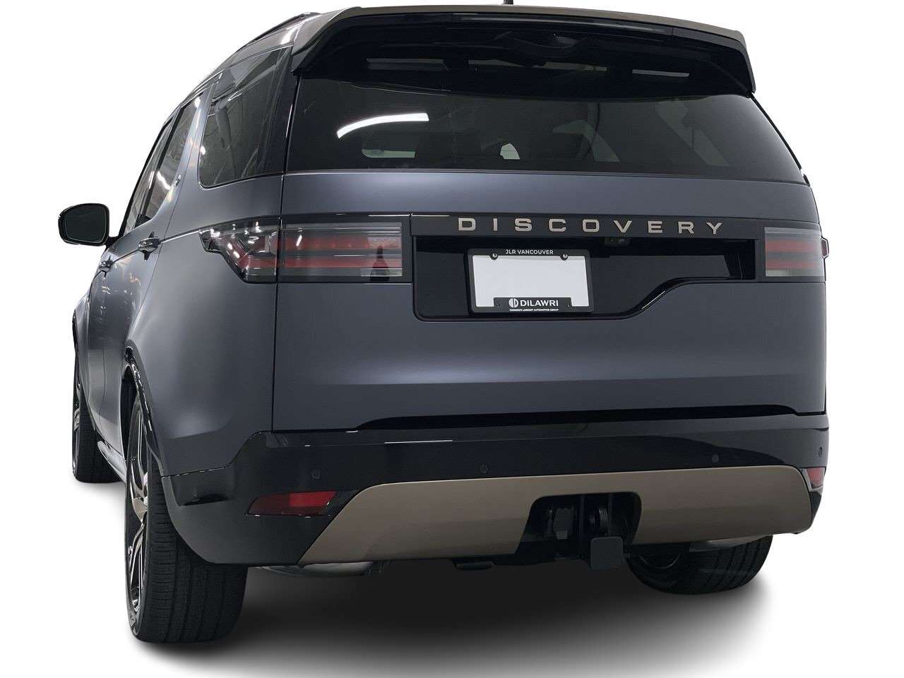 2026 Land Rover Discovery Tempest Towing Pack | Climate & Massage Front Seat thumb 10