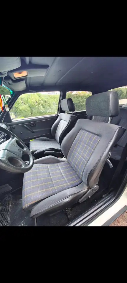 Volkswagen Golf 1.8 GTI 112 CV, foto 9
