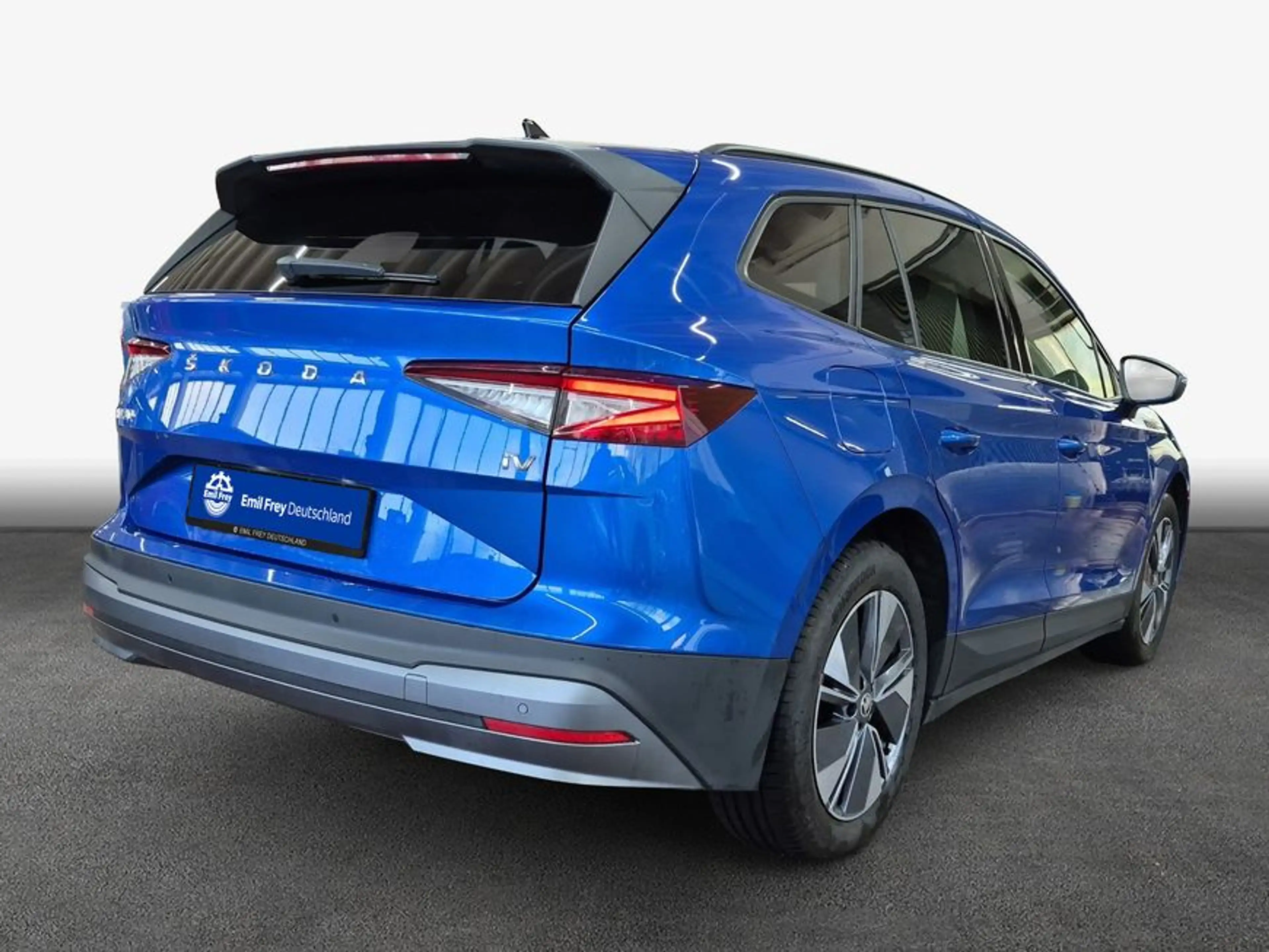 Skoda Enyaq iV 50 — photo 2