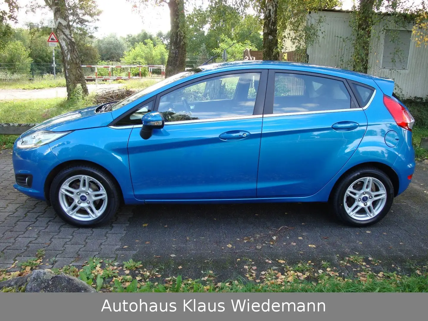 Ford Fiesta 1.0 EcoBoost S/S Titanium - 2.Hd./66 TKM Blau - 2
