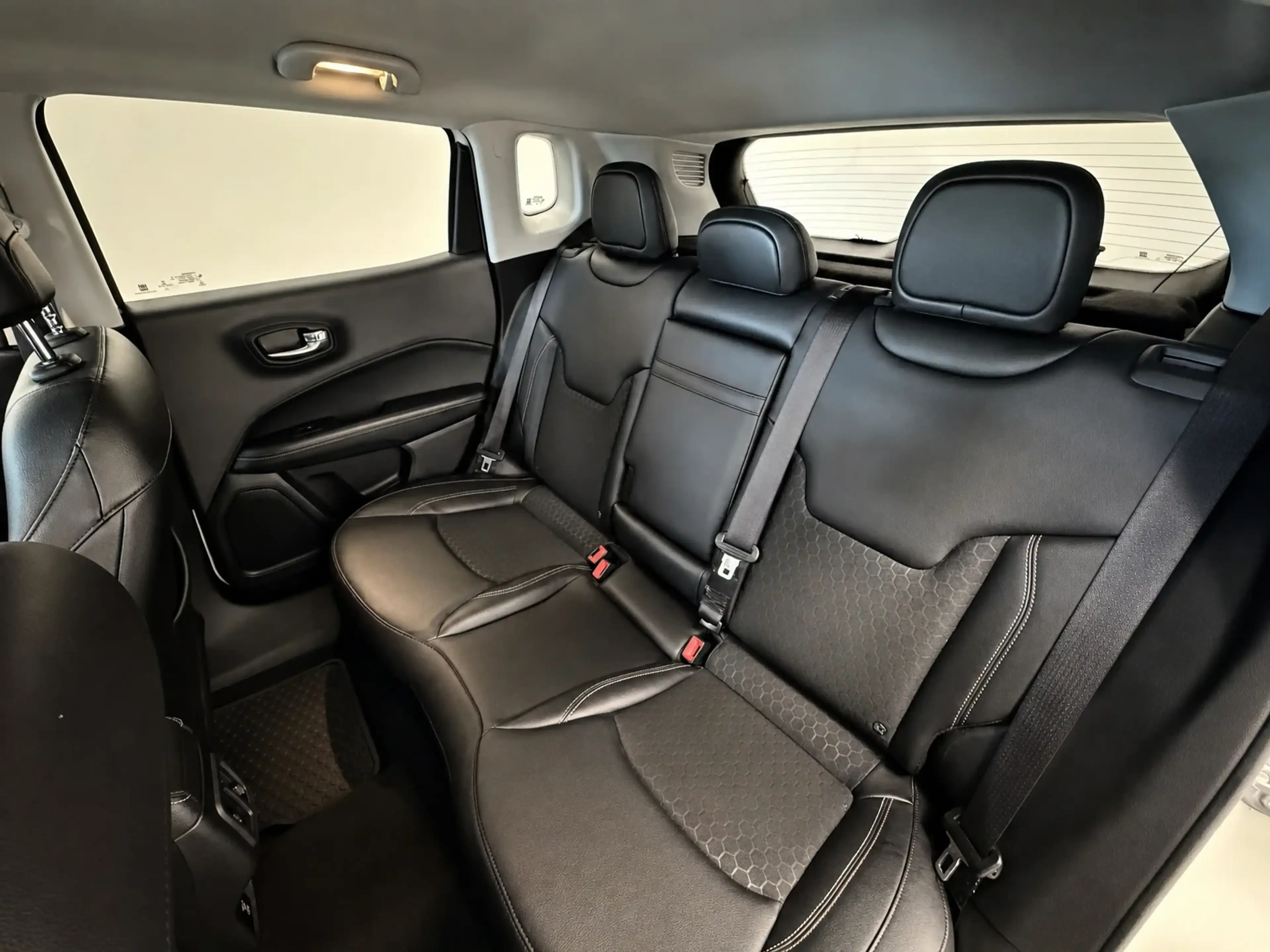 Jeep Compass 1.3 Longitude Navi Camera — photo 12