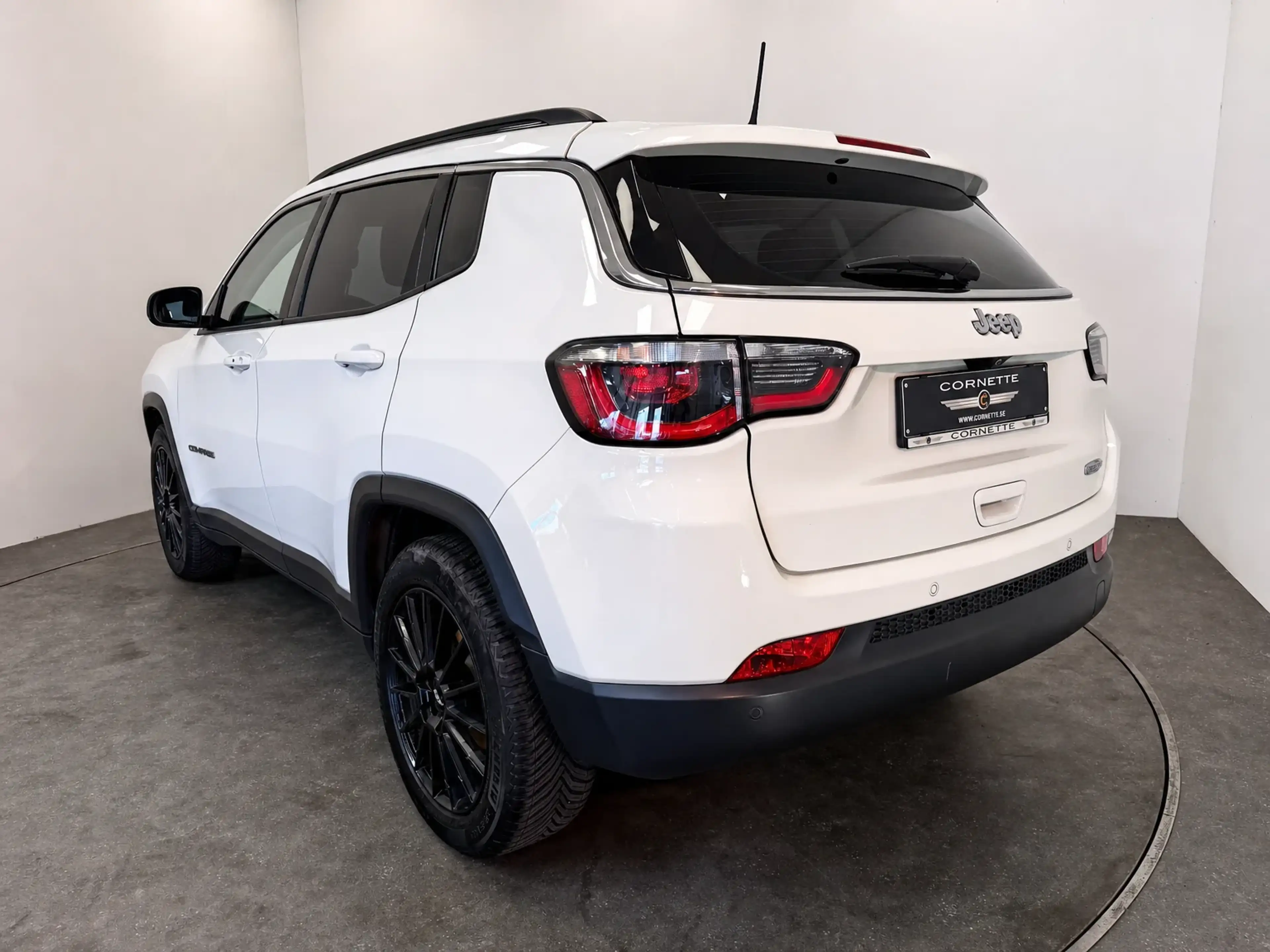 Jeep Compass 1.3 Longitude Navi Camera — photo 4