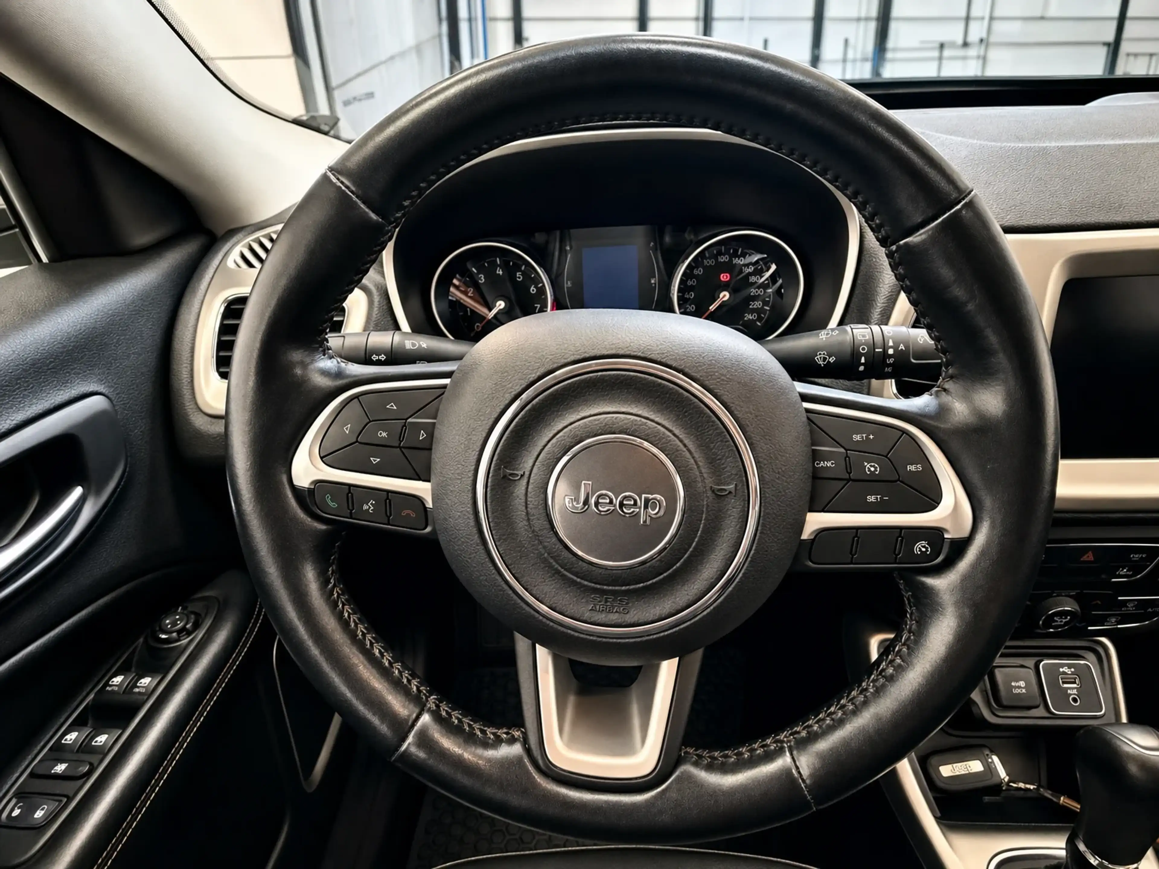 Jeep Compass 1.3 Longitude Navi Camera — photo 19