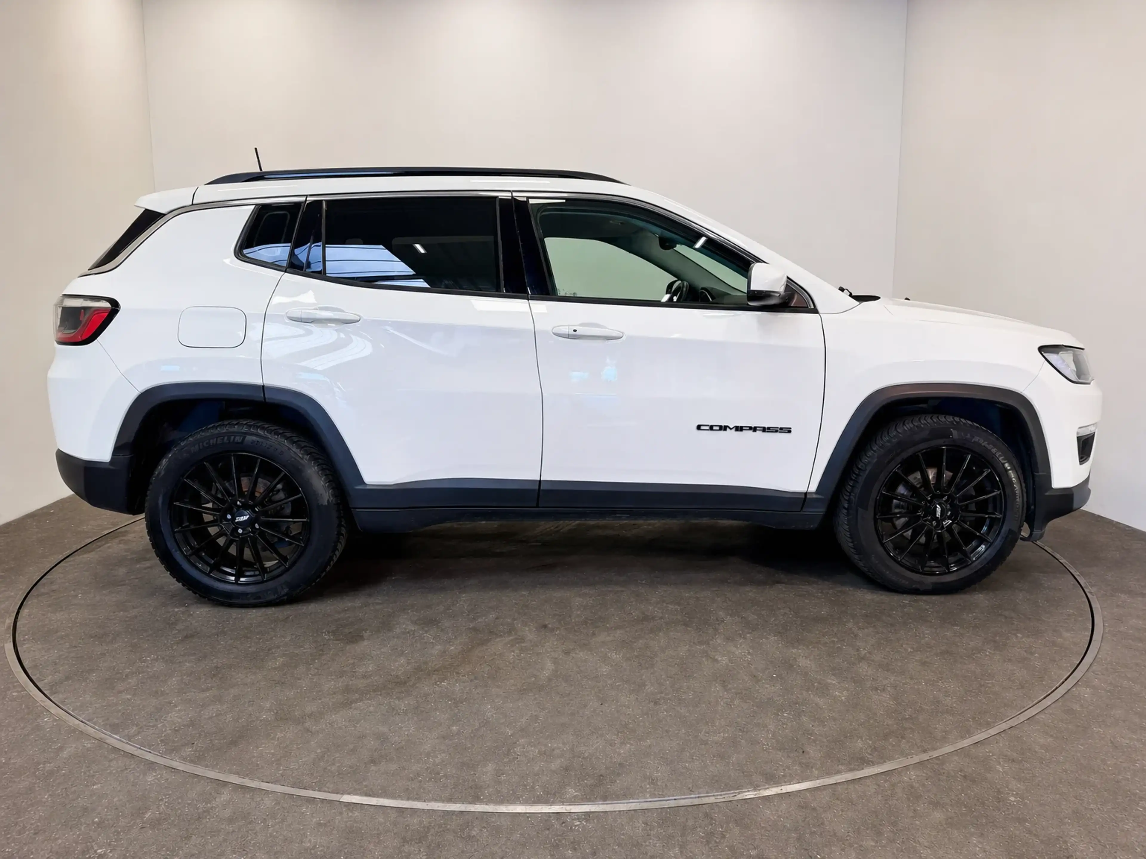 Jeep Compass 1.3 Longitude Navi Camera — photo 8
