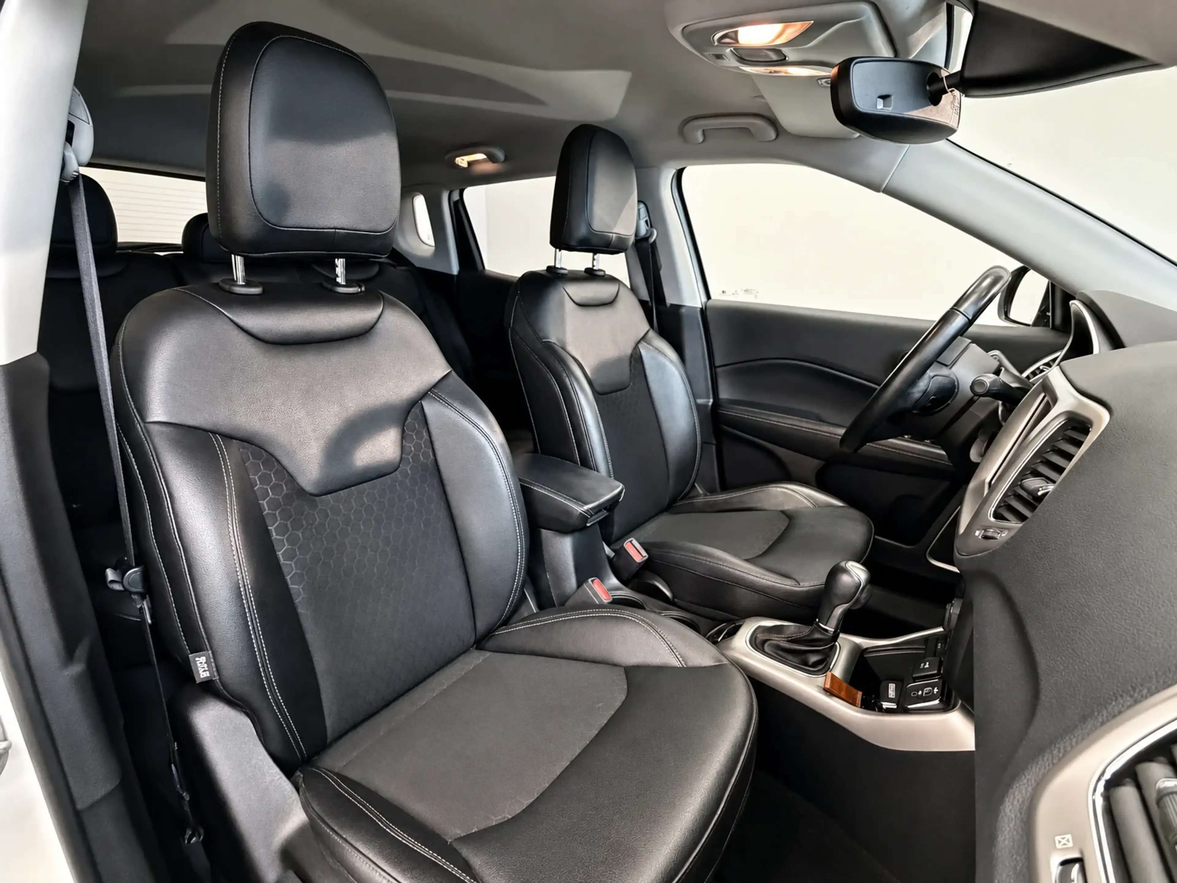 Jeep Compass 1.3 Longitude Navi Camera — photo 17