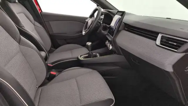 Renault Clio view 7