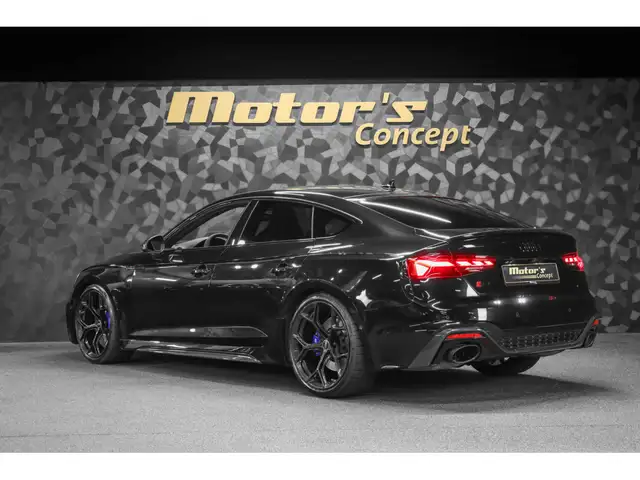 Audi RS5 view 7