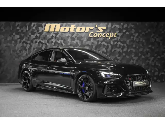 Audi RS5 view 6