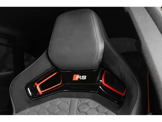 Audi RS5 view 21