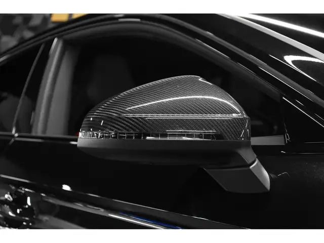 Audi RS5 view 13