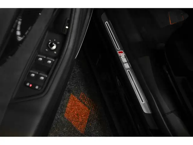 Audi RS5 view 30