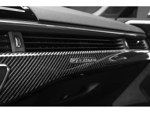 Audi RS5 view 24