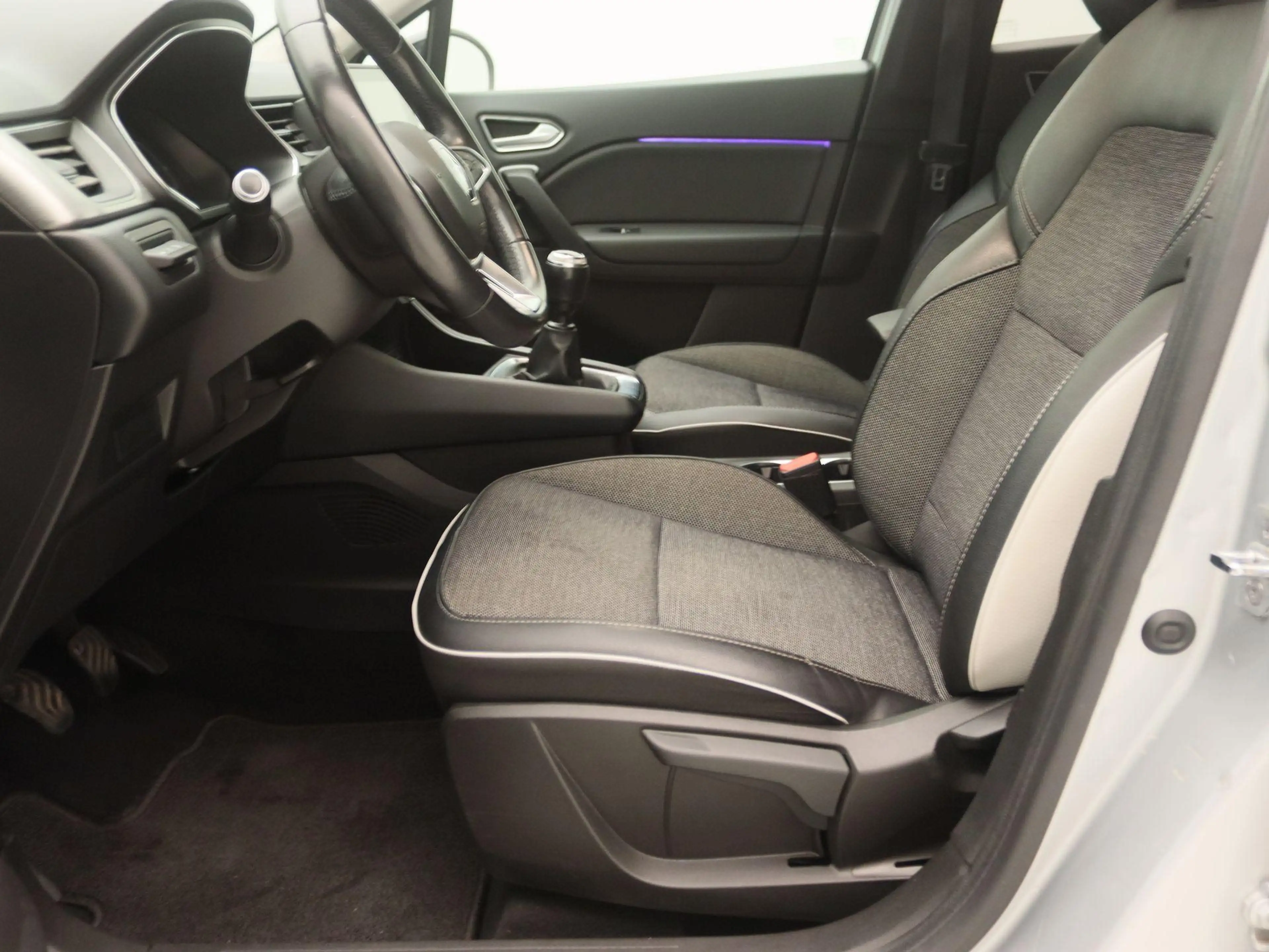 Renault Captur TCe 100 Intens | Apple carplay & Android auto | Cl — photo 12