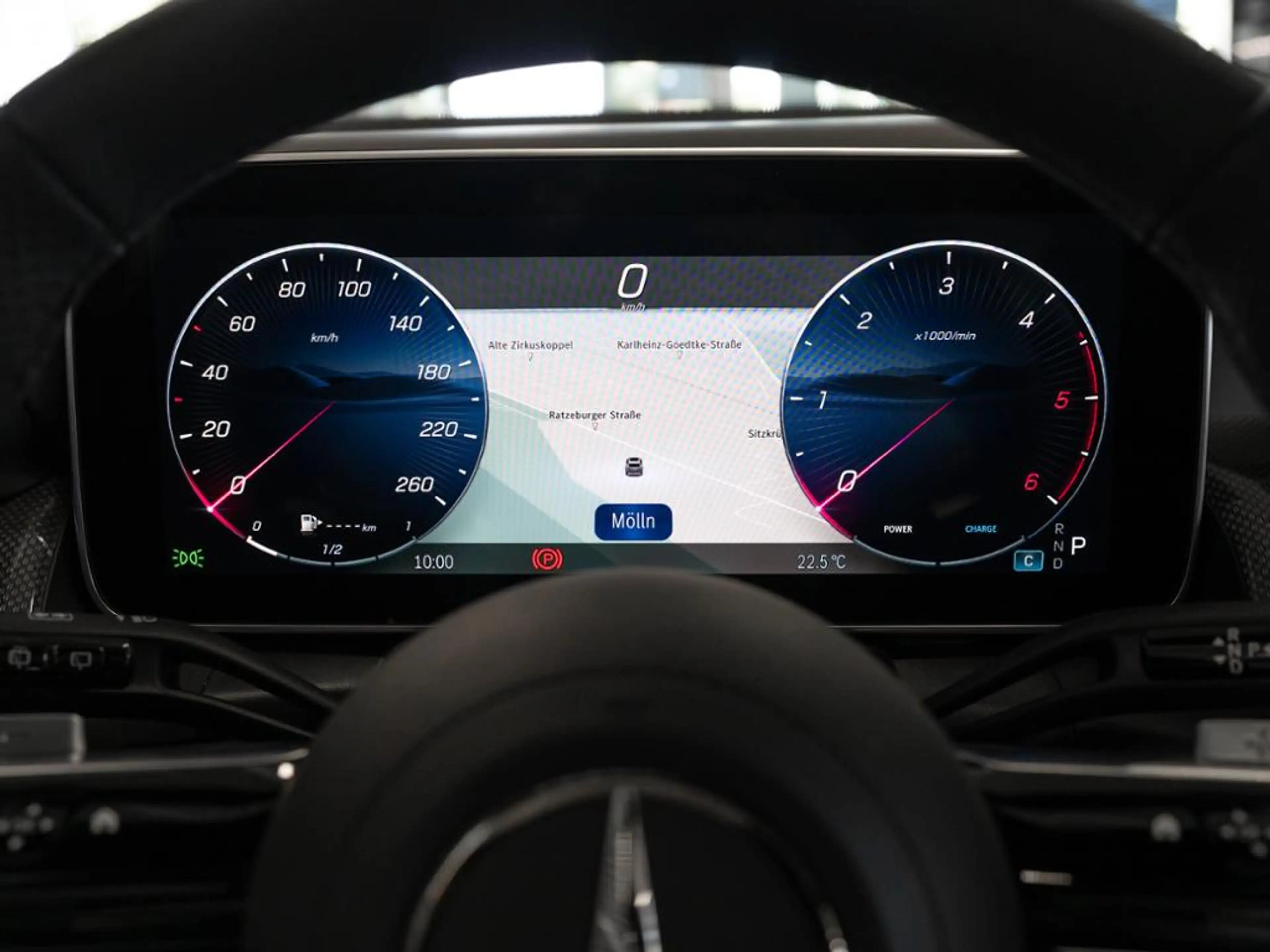 Mercedes-Benz GLC 200 d 4MATIC AMG NIGHT MEMO 360 AHK DISTR — photo 11