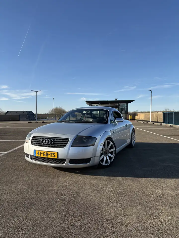Audi TT 1.8 5V Turbo, foto 1