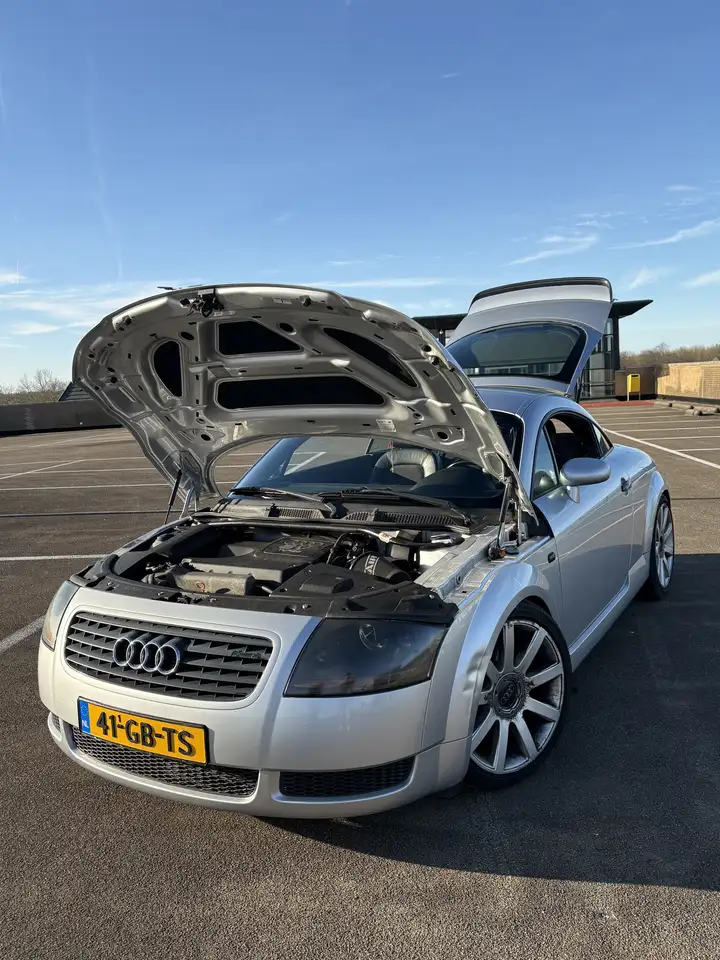 Audi TT 1.8 5V Turbo, foto 2