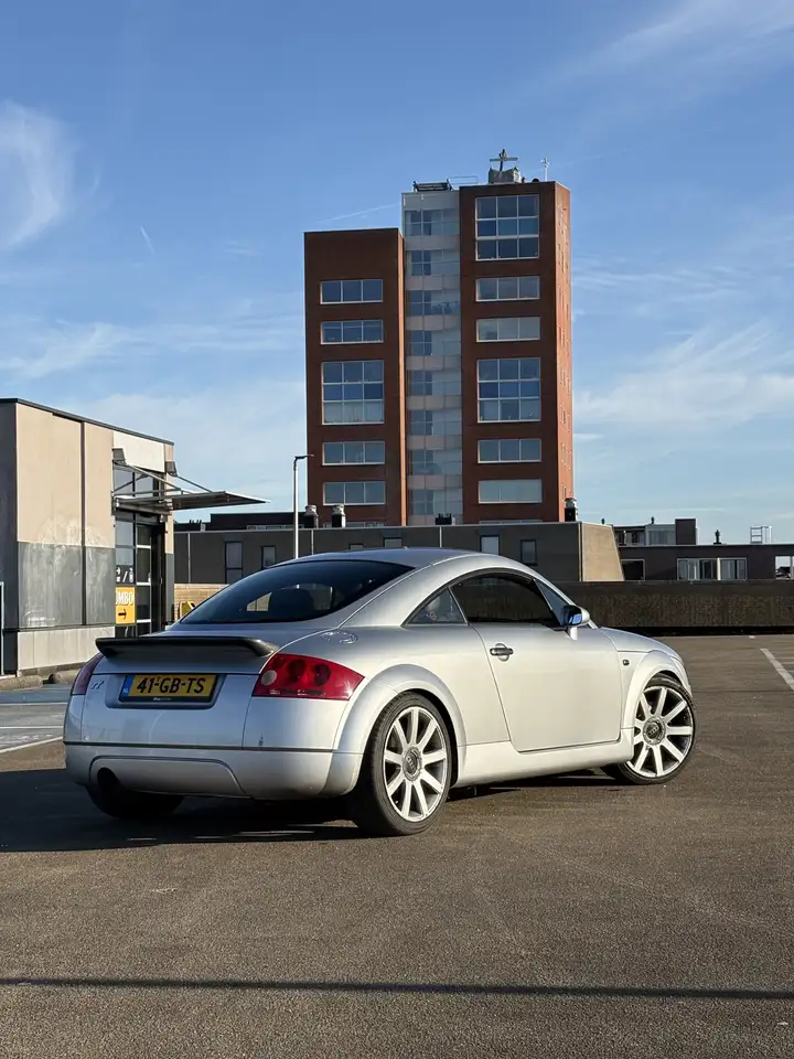 Audi TT 1.8 5V Turbo, foto 10