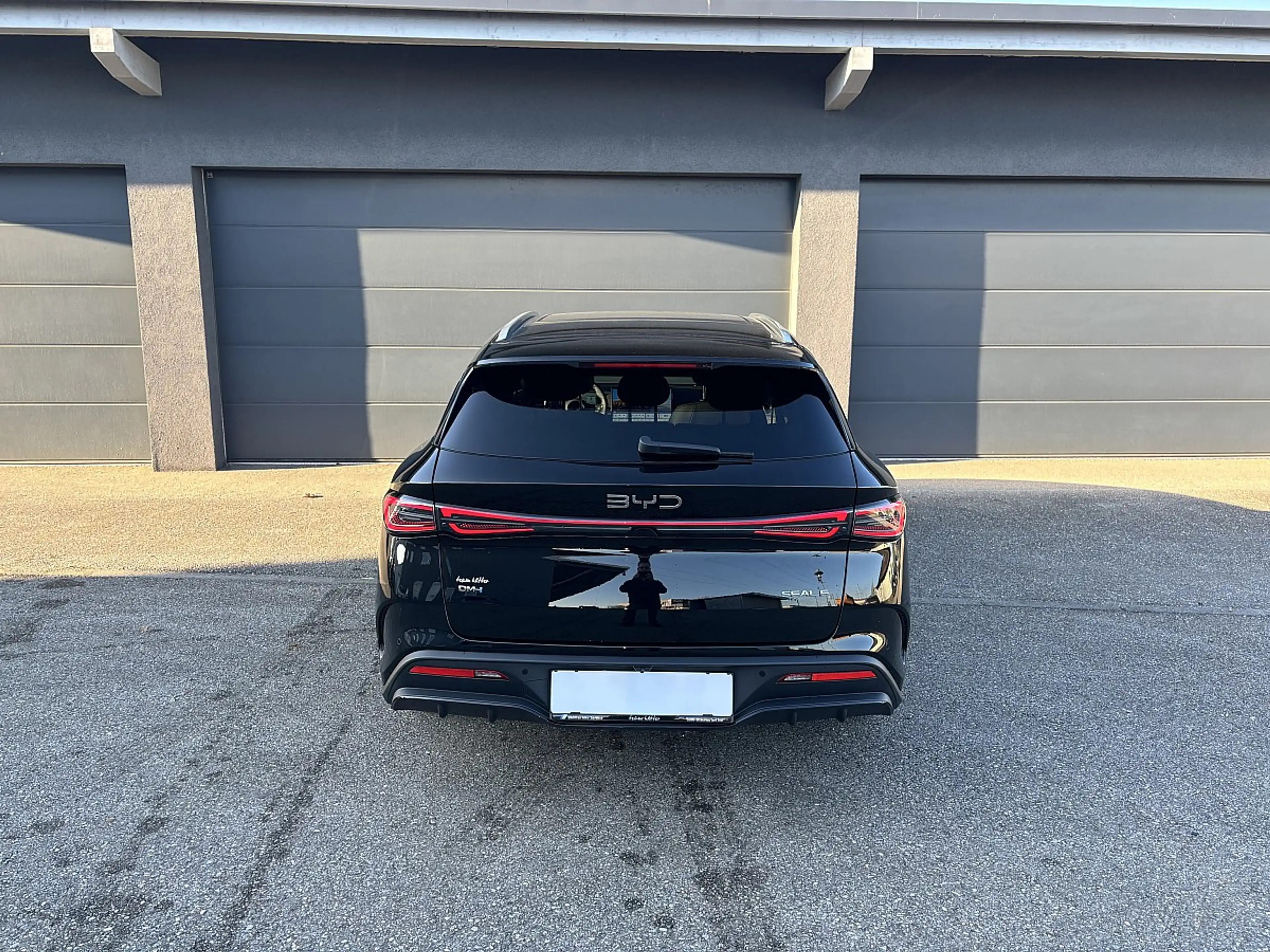 BYD Seal 6 DM-i Touring PHEV 19kWh Comfort Österreich Paket — photo 5