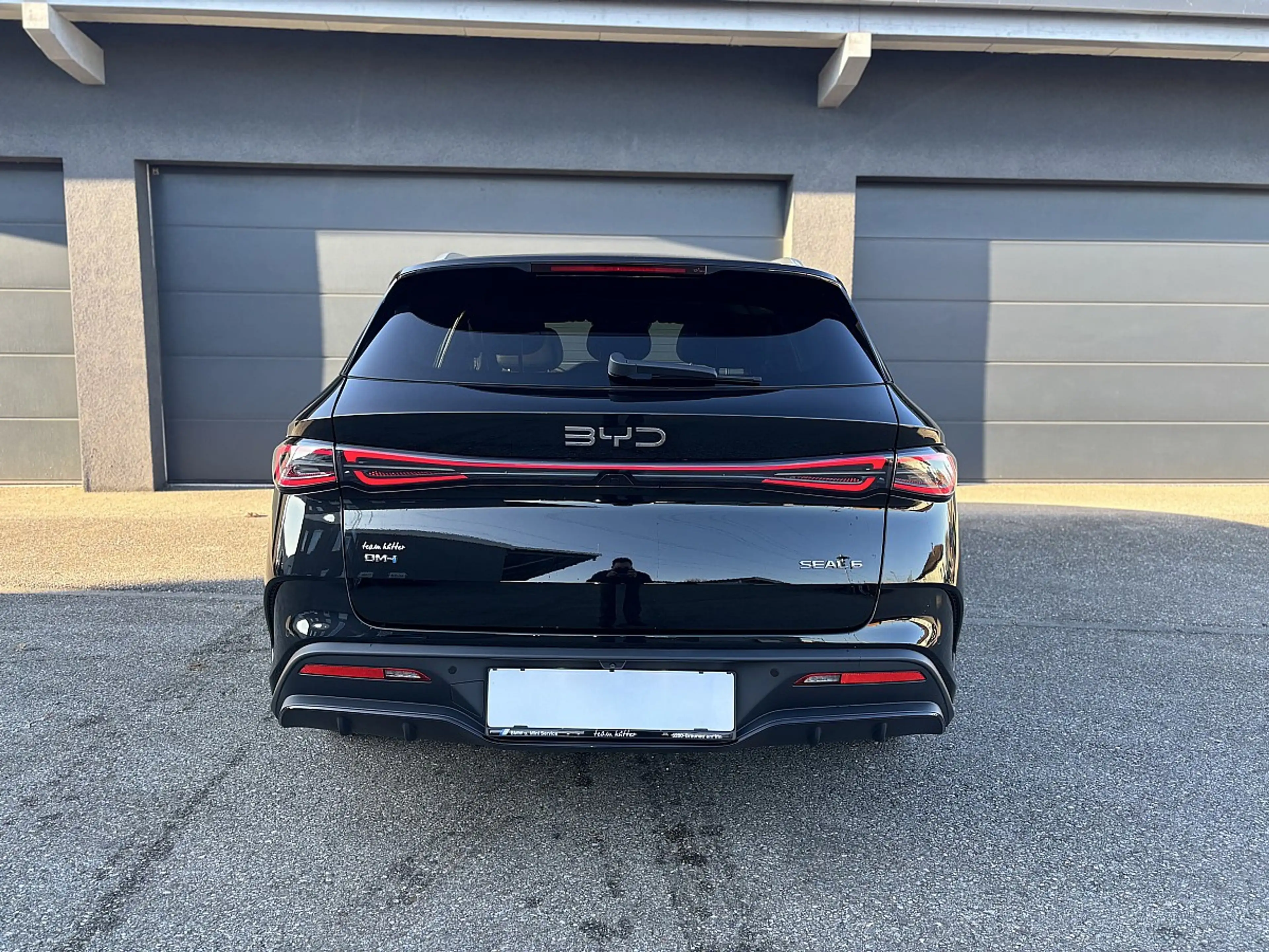 BYD Seal 6 DM-i Touring PHEV 19kWh Comfort Österreich Paket — photo 6