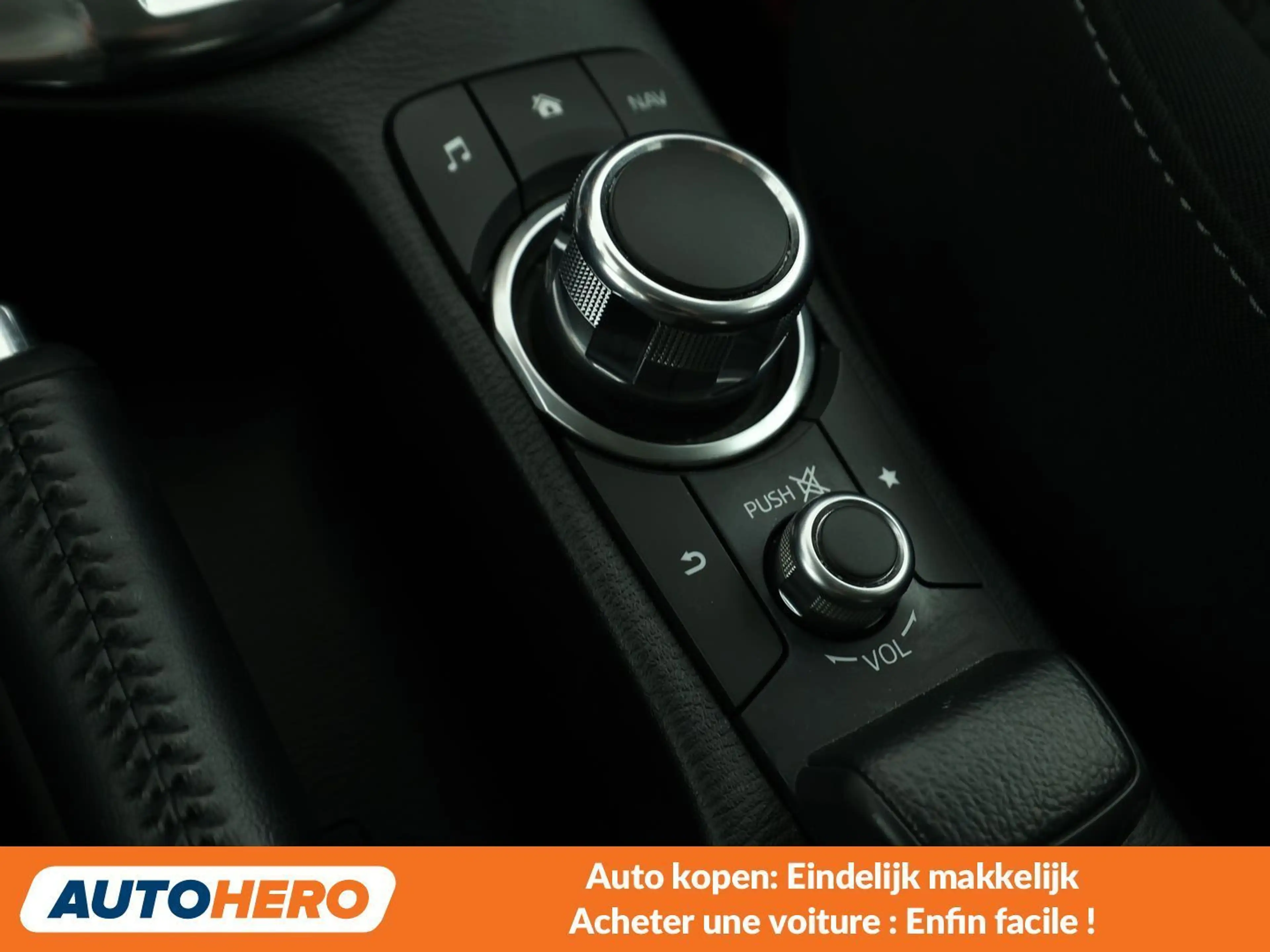 Mazda 2 1.5 Attraction — photo 15