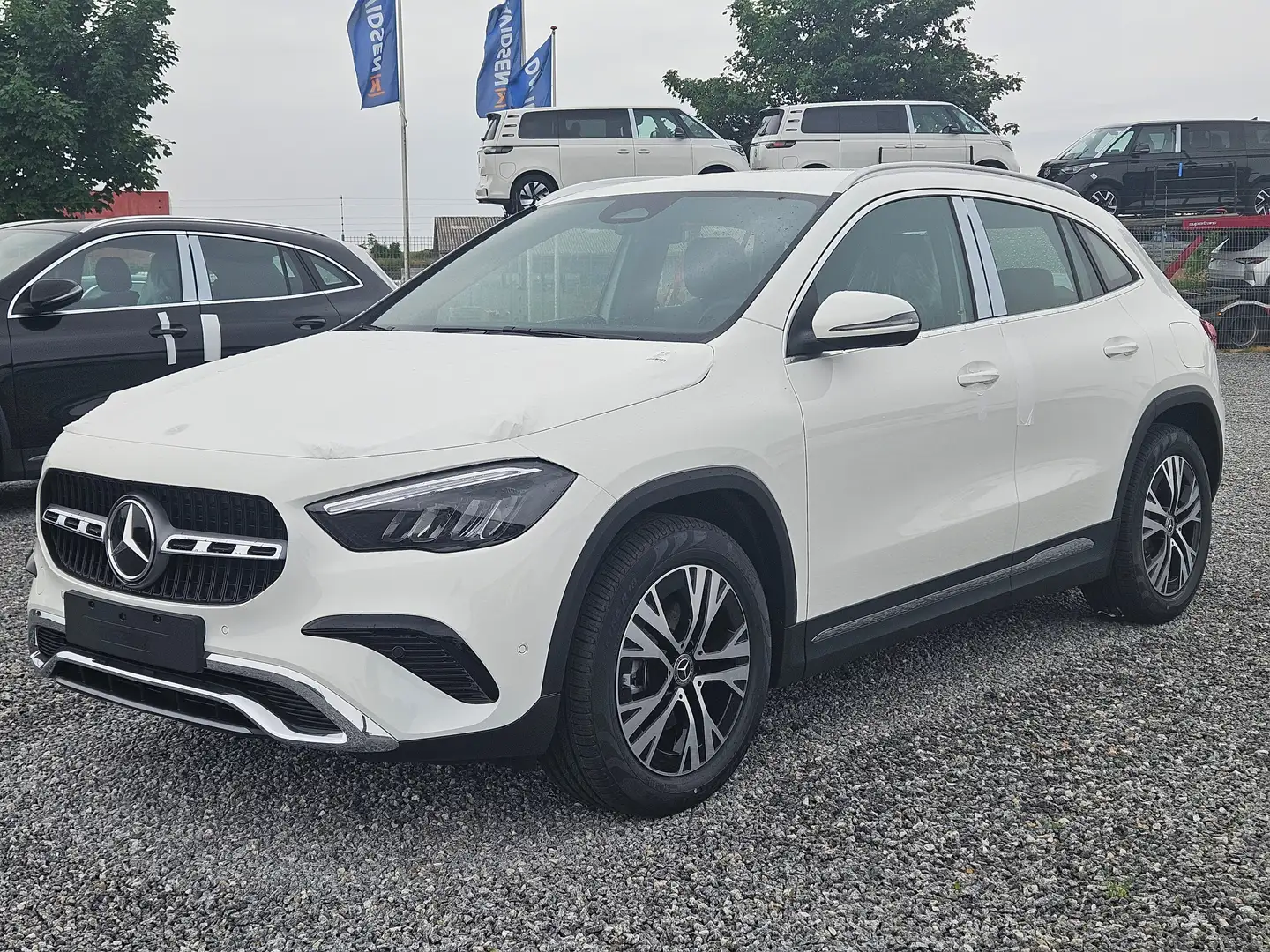 Mercedes-Benz GLA 200 GLA 200 Automatik, Navi, Kamera, el. Heckklappe Blanc - 1