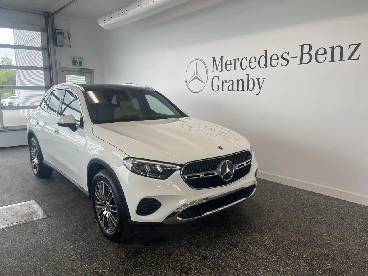 2026 Mercedes-Benz GLC